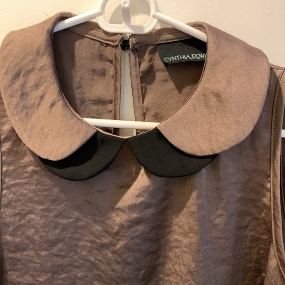 Cynthia Rowley satin brown top Peter Pan collar - Picture 2 of 3